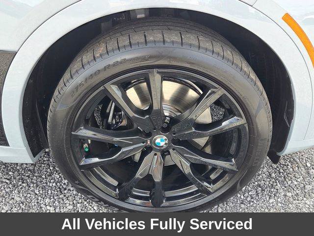 Used 2025 BMW X7 xDrive40i w/ Executive Package image 18