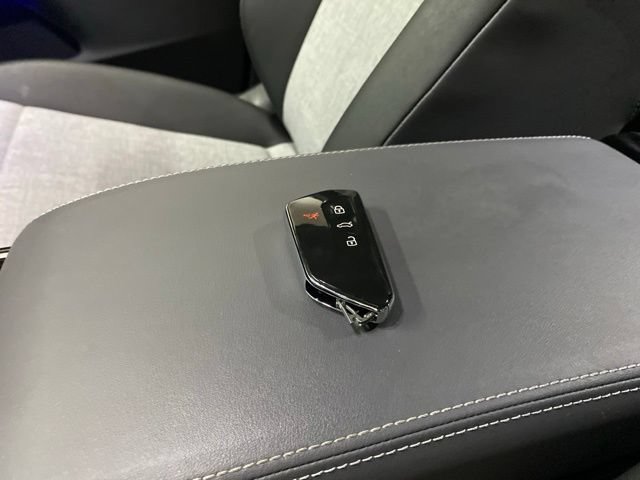 Used 2025 Volkswagen ID.4 Pro RWD image 98