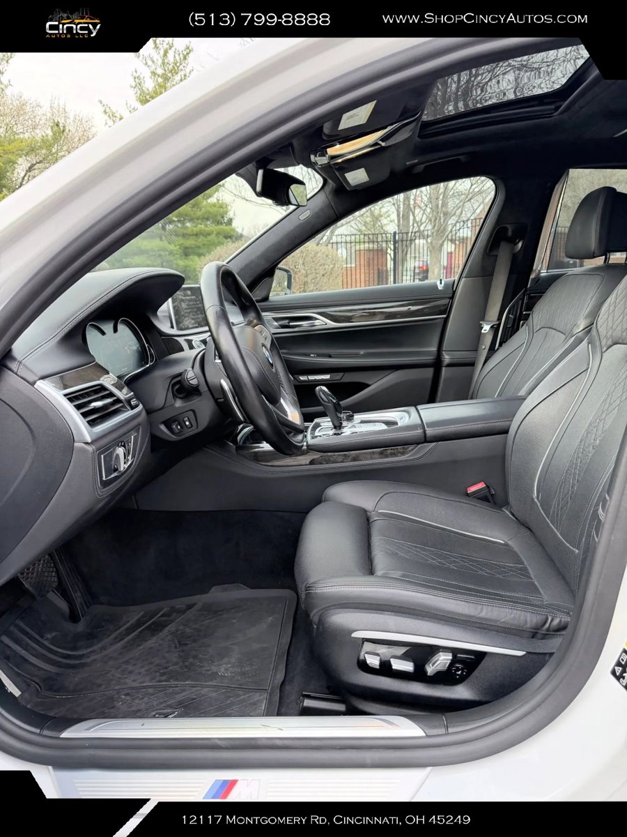 Used 2017 BMW 750i xDrive image 15