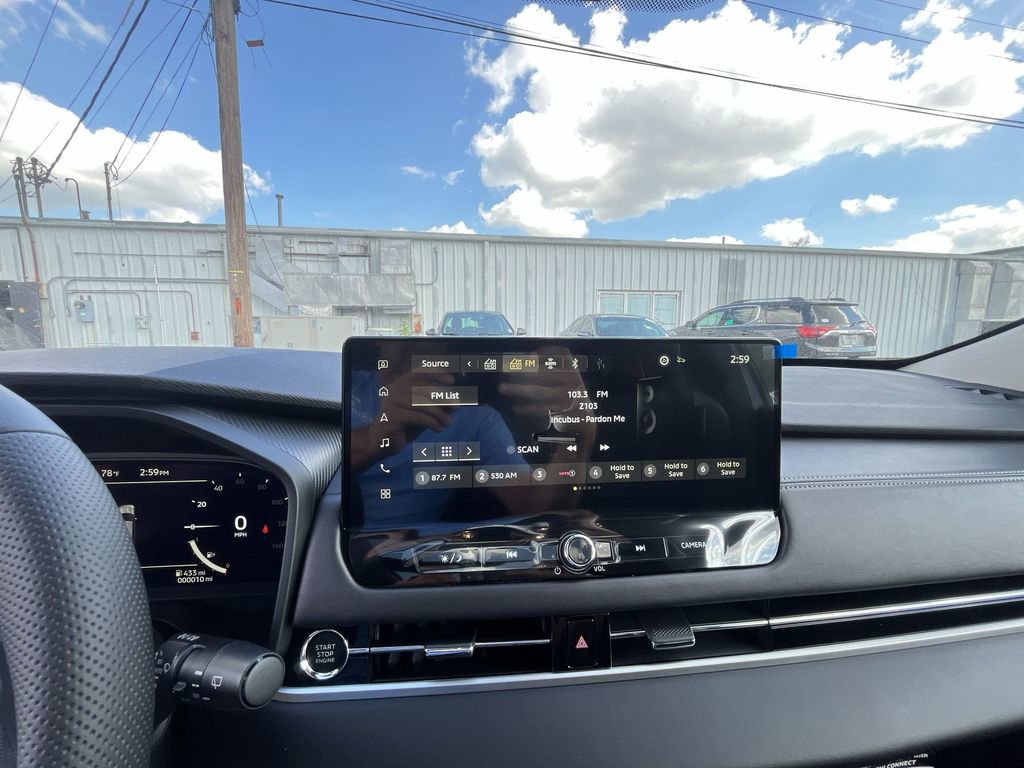 Used 2025 Mitsubishi Outlander SE FWD image 16