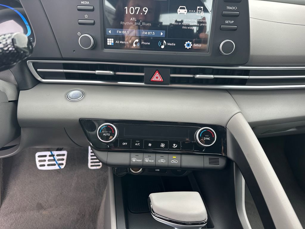 New 2026 Hyundai Elantra Sport image 29