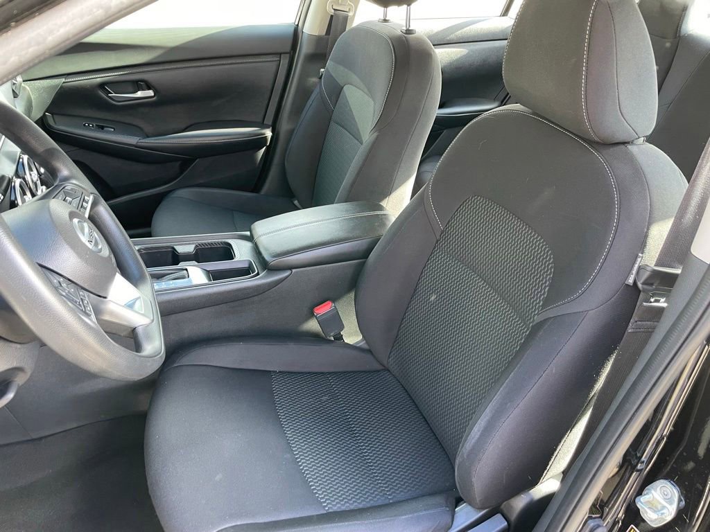 Certified 2023 Nissan Sentra S FWD image 8
