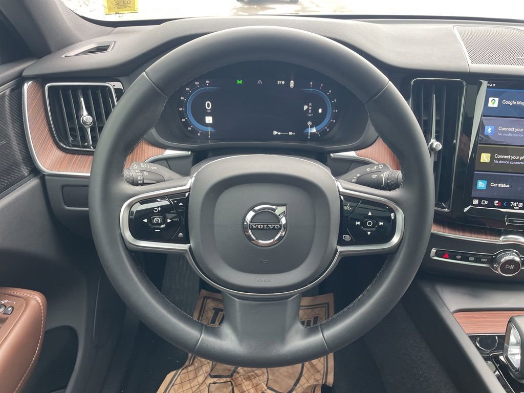 Certified 2023 Volvo XC60 B5 Plus w/ Climate Package image 25