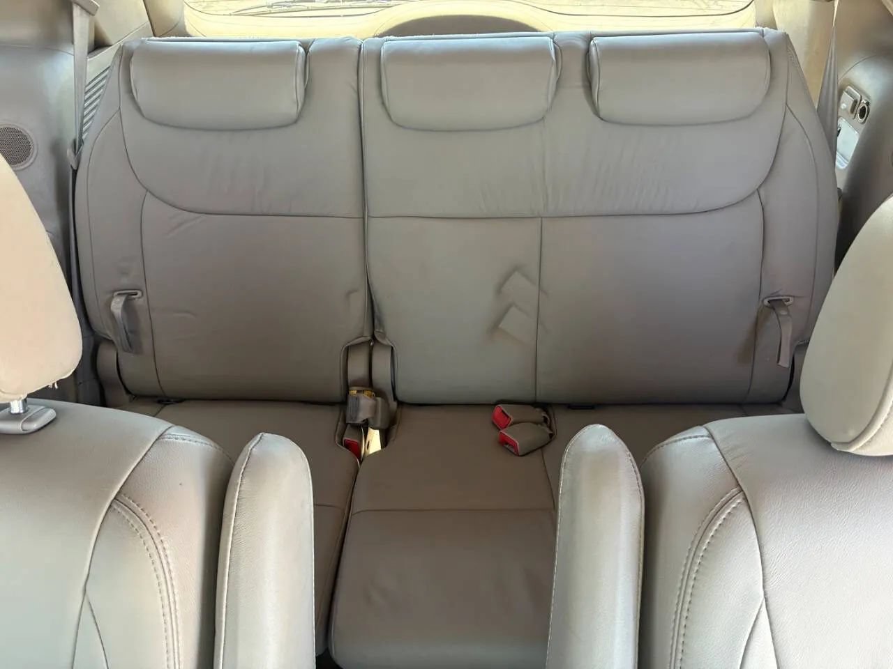 Used 2005 Toyota Sienna XLE Limited AWD/4WD image 25