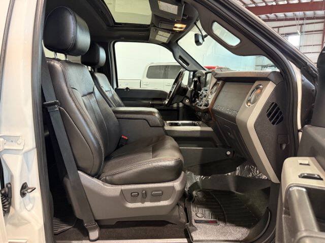 Used 2016 Ford F350 Lariat w/ Lariat Ultimate Package AWD/4WD image 14
