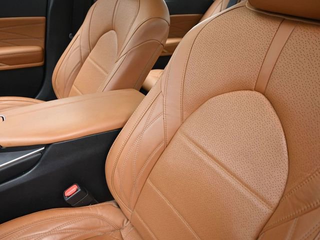 Used 2020 Toyota Avalon Limited w/ Advanced Safety Package FWD image 18