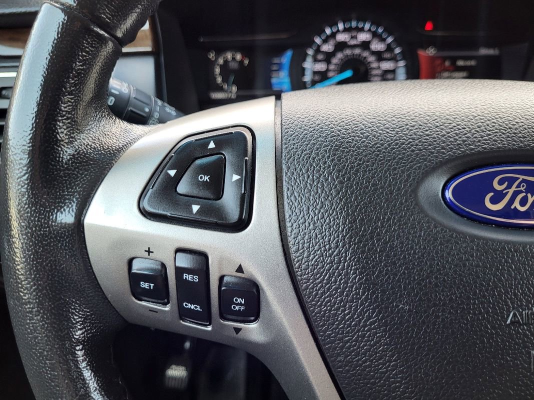 Used 2018 Ford Flex Limited image 25