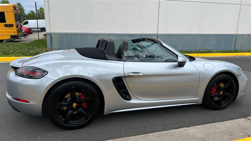 Used 2018 Porsche 718 Boxster RWD image 75
