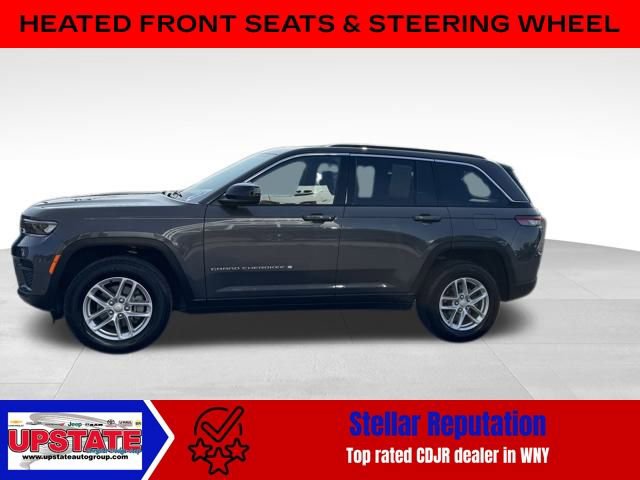 Used 2025 Jeep Grand Cherokee Laredo X w/ Luxury Tech Group I image 4
