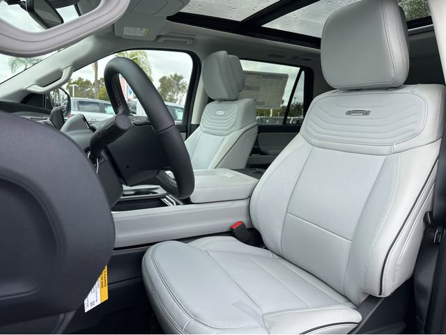 New 2026 Ford Expedition Platinum w/ Platinum Ultimate Package image 16