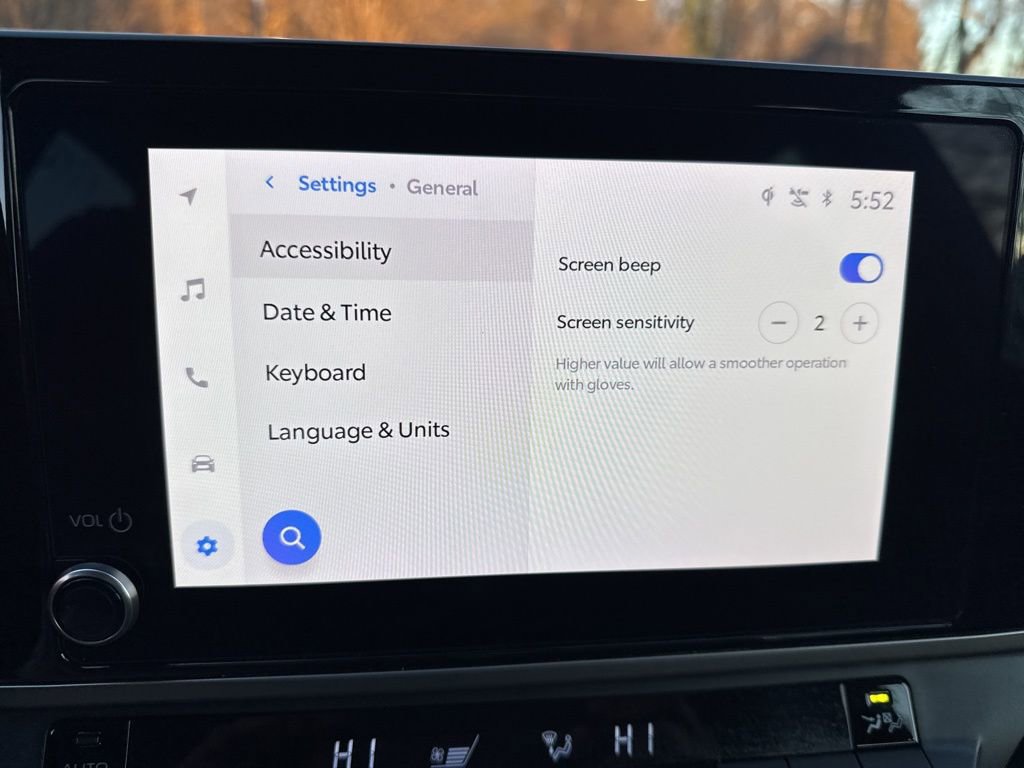 Used 2025 Toyota Camry LE image 12