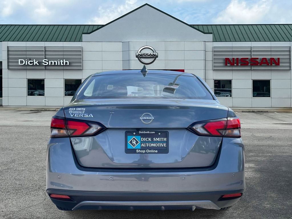 Used 2025 Nissan Versa SV w/ Trunk Package image 5