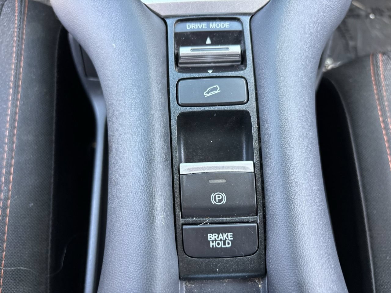 Certified 2025 Honda HR-V Sport image 24