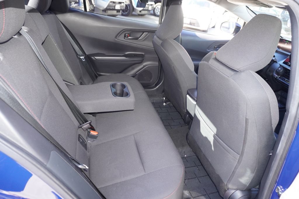 Used 2023 Toyota Prius Prime SE image 8