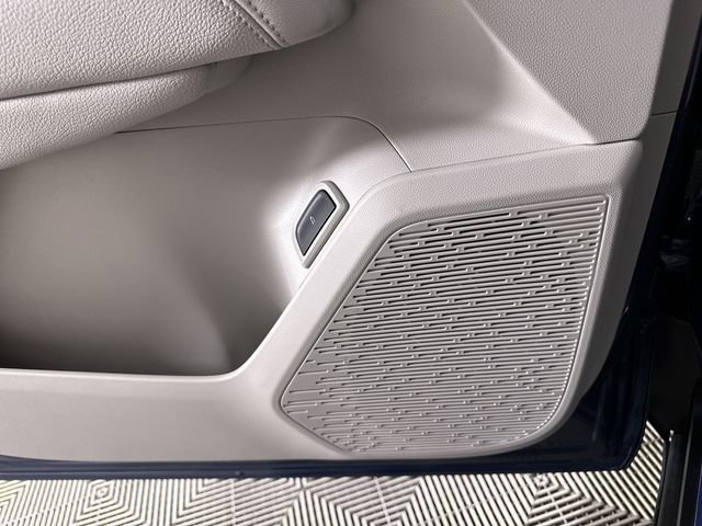 New 2026 GMC Terrain Denali w/ LPO, Floor Liner Package image 45