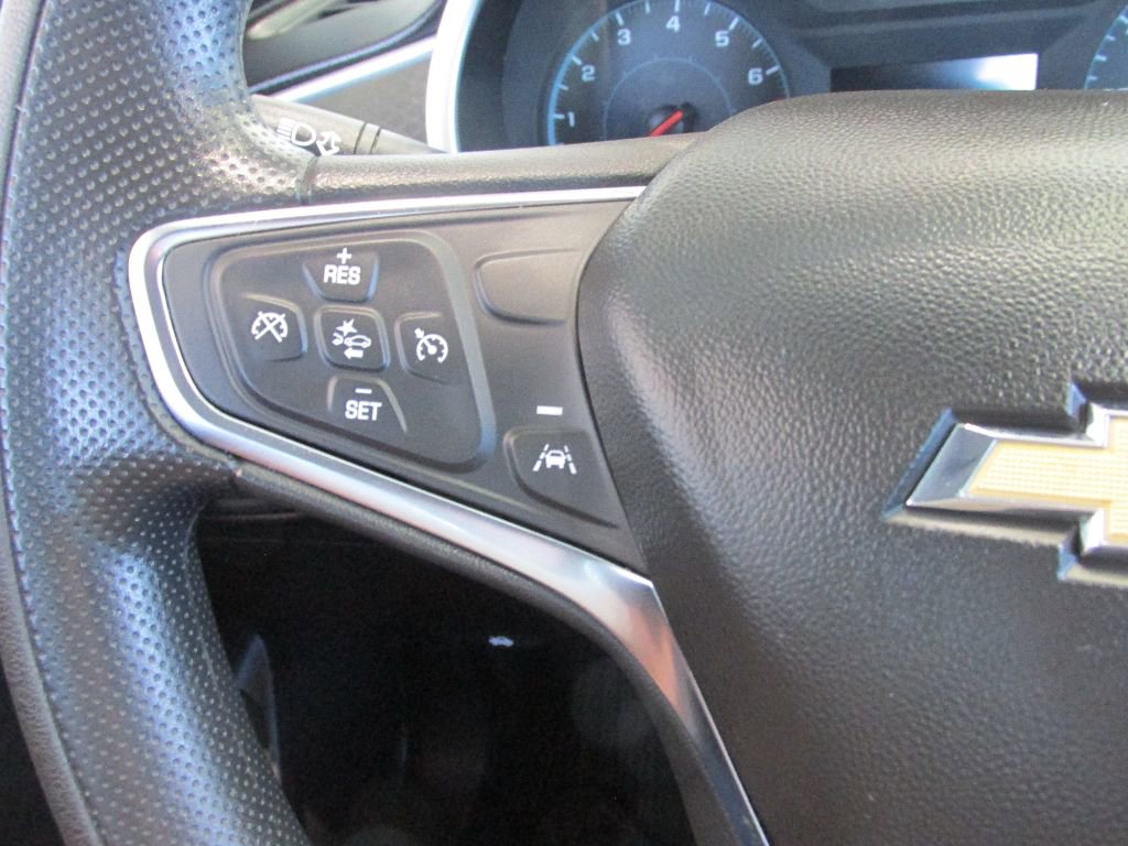 Used 2024 Chevrolet Malibu LT image 15