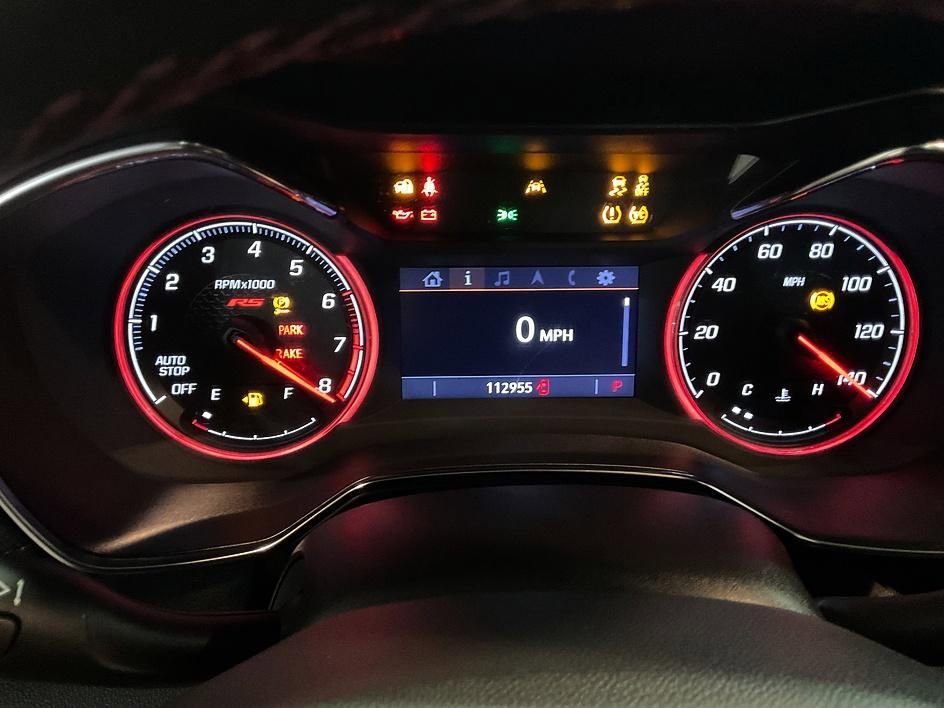 Used 2022 Chevrolet TrailBlazer RS w/ Sun and Liftgate Package image 6