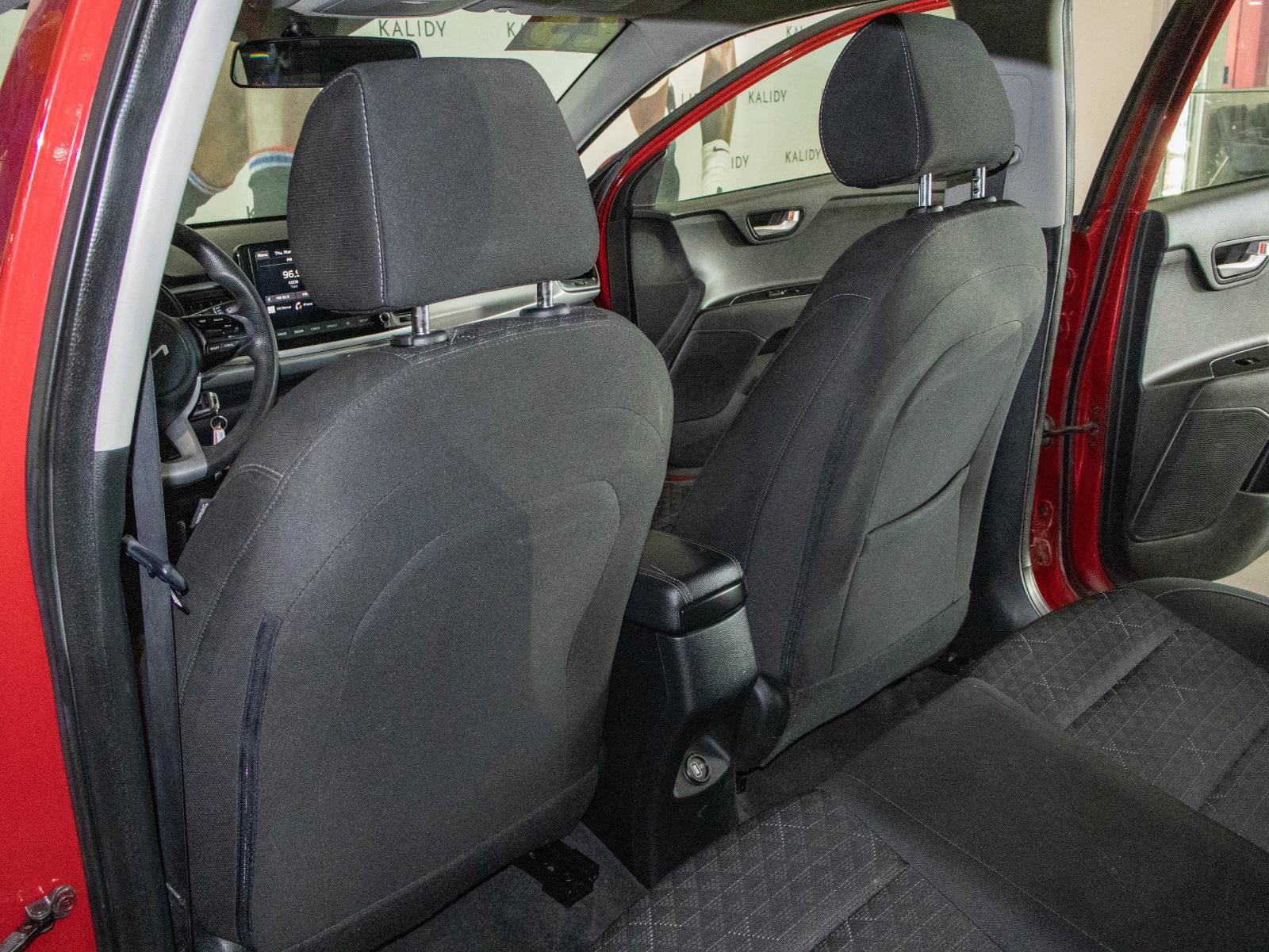 Used 2023 Kia Rio S image 9