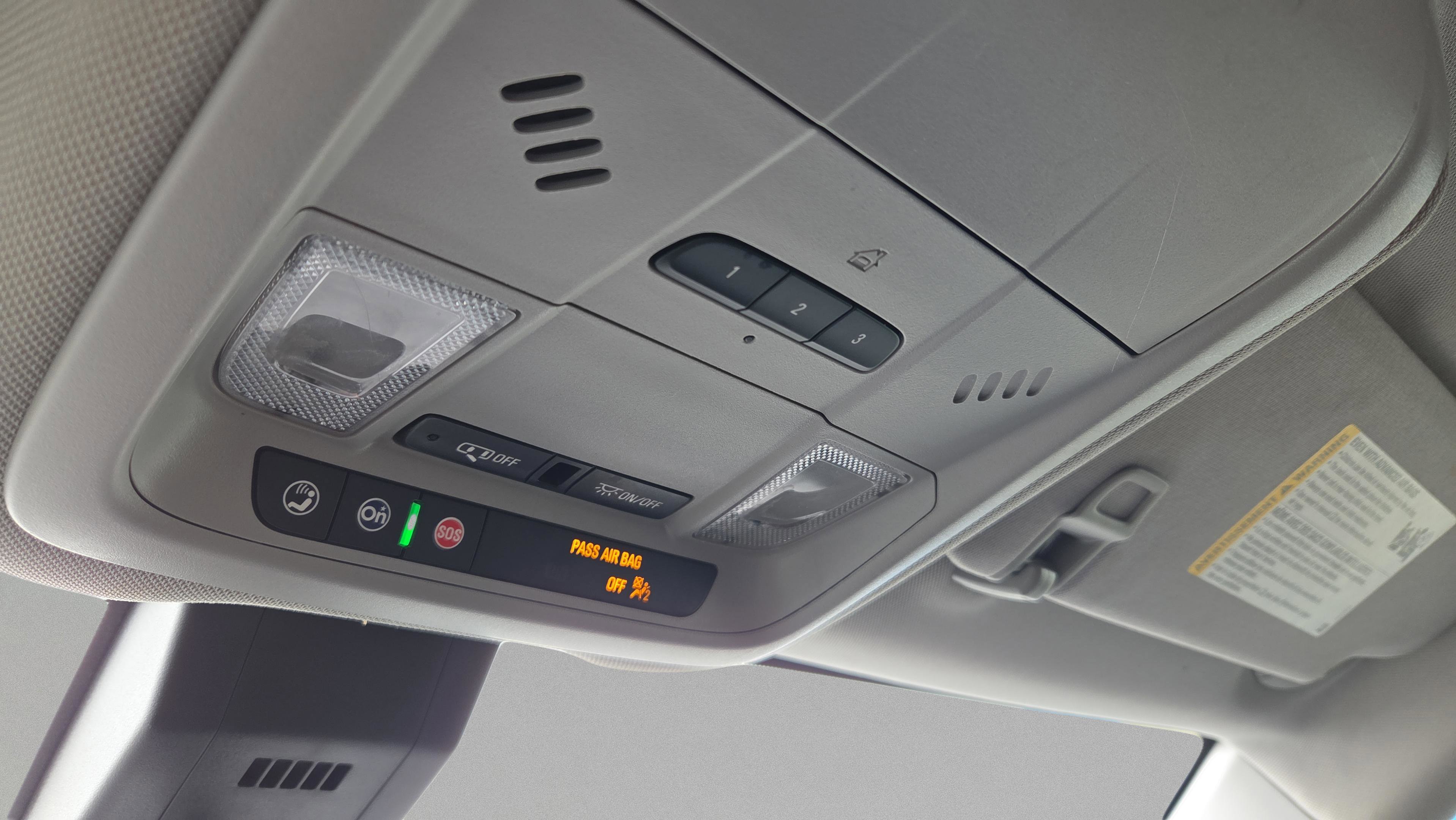 Used 2020 Chevrolet Equinox LT image 29