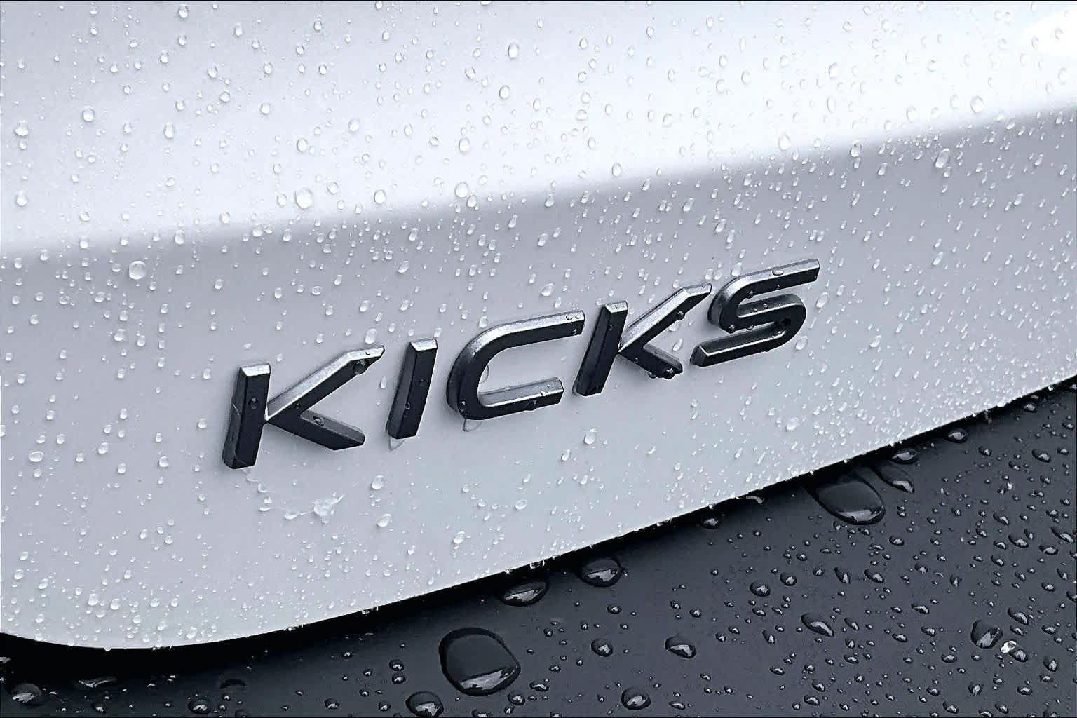 New 2026 Nissan Kicks SV w/ SV Premium Package FWD image 15