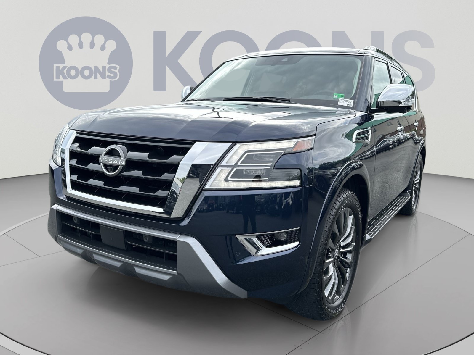 Used 2023 Nissan Armada Platinum w/ Captain's Chairs Package AWD/4WD image 1