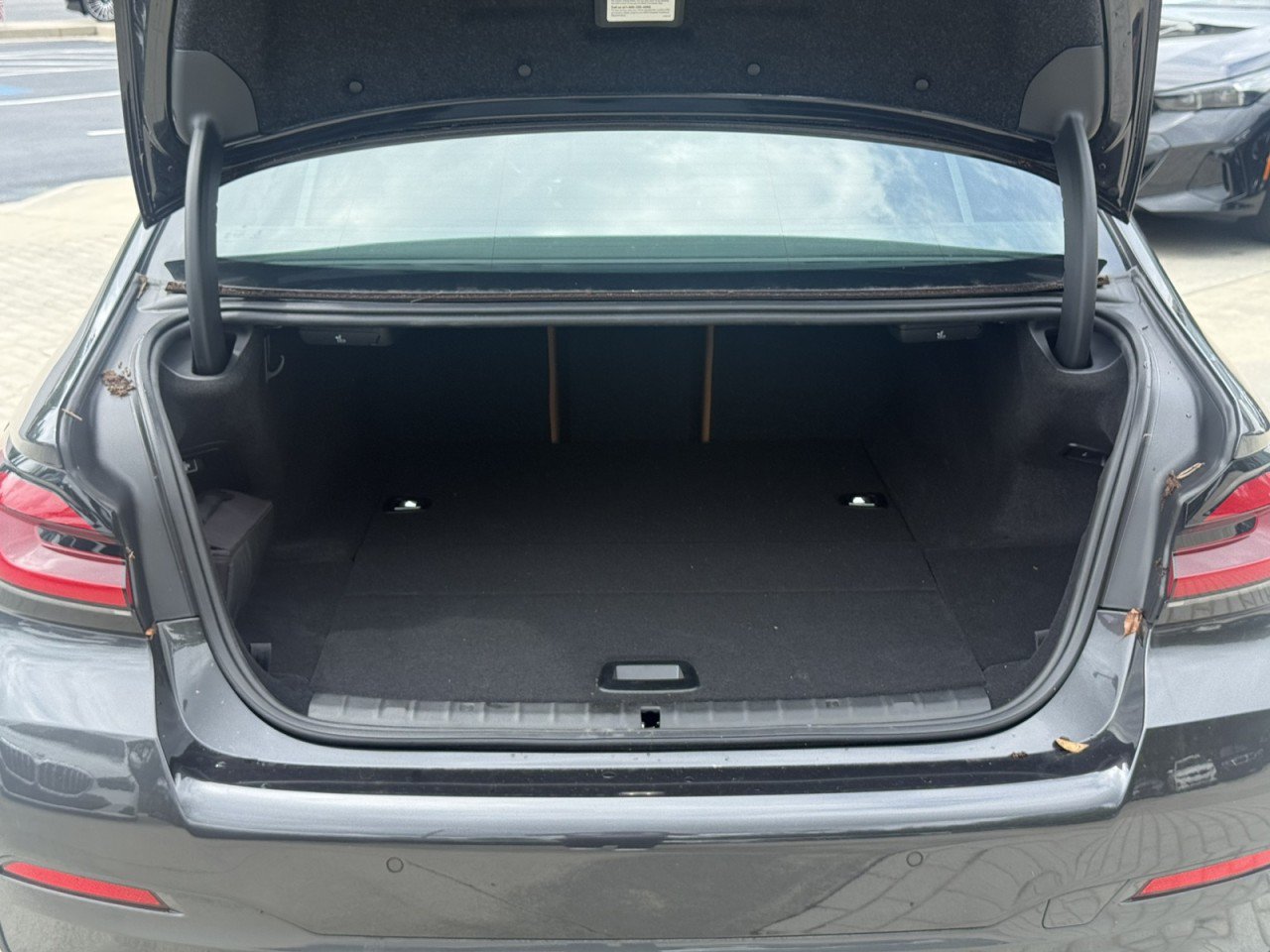 Certified 2023 BMW 530e w/ Executive Package RWD image 22