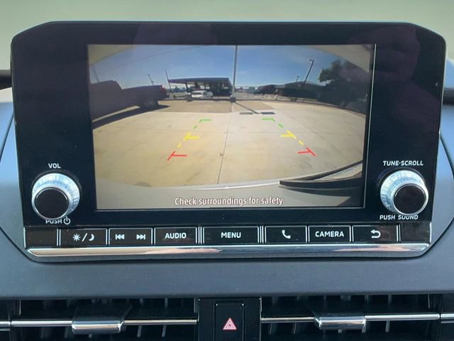 Used 2024 Mitsubishi Outlander ES image 19