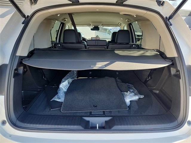 Used 2025 Honda Pilot EX-L image 12