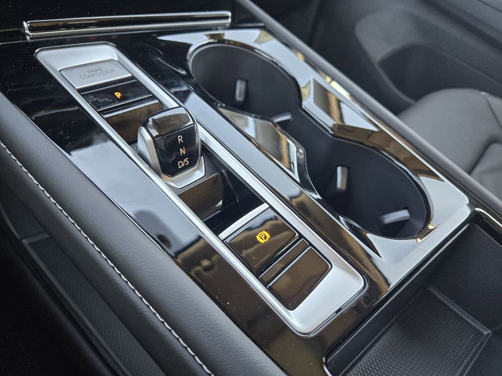 New 2026 Volkswagen Atlas SE image 17