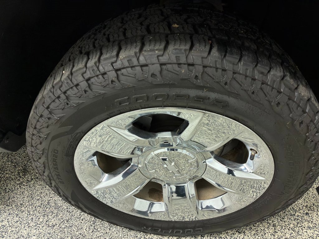 Used 2018 Chevrolet Silverado 1500 LTZ Z71 w/ LTZ Plus Package image 16