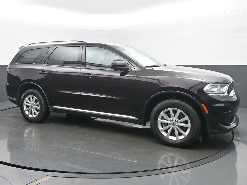 Used 2024 Dodge Durango SXT AWD/4WD image 7