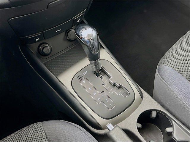 Used 2010 Hyundai Elantra SE image 20