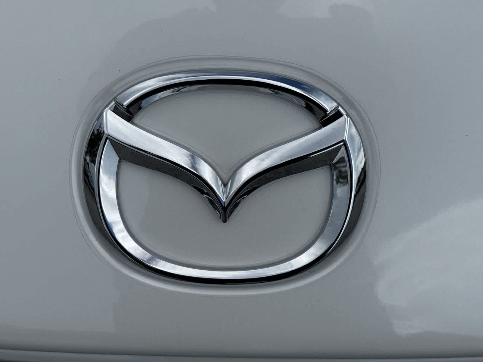Used 2022 MAZDA MX-5 Miata RF Grand Touring RWD image 19