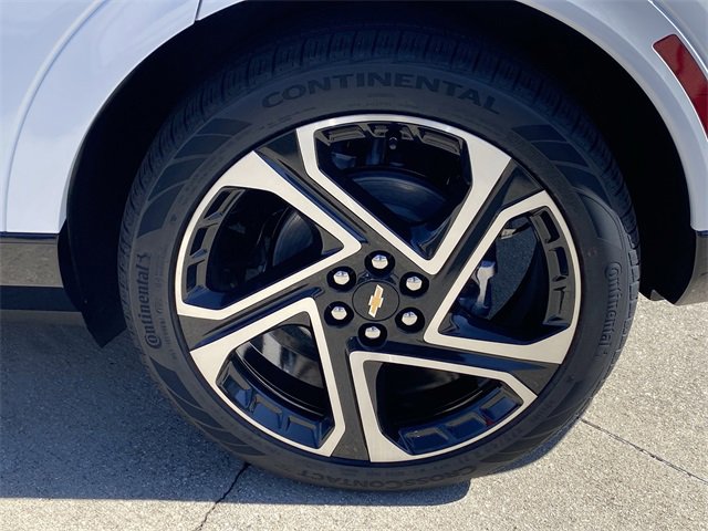 New 2026 Chevrolet Equinox EV LT w/ Convenience Package II image 23