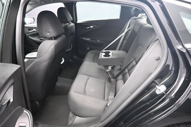 Used 2025 Chevrolet Malibu LT FWD image 11