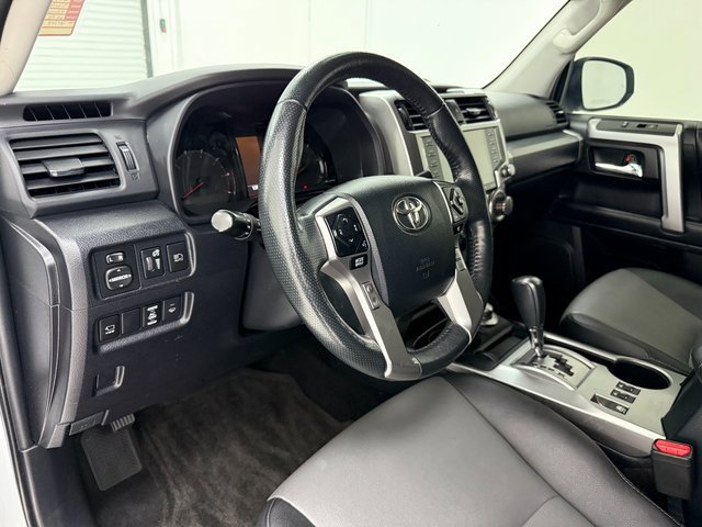Used 2024 Toyota 4Runner SR5 Premium image 8