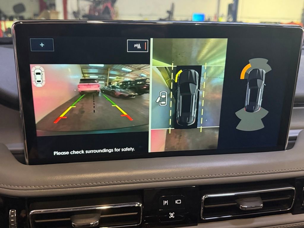 Used 2022 Lincoln Nautilus Reserve w/ Equipment Group 202A image 12