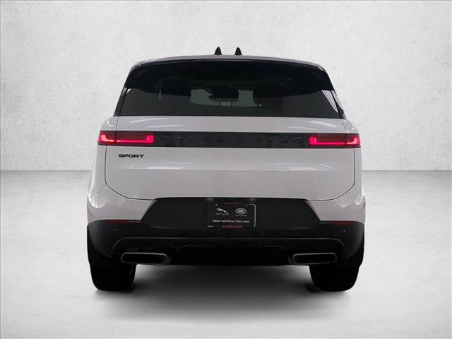 Used 2024 Land Rover Range Rover Sport SE AWD/4WD image 7