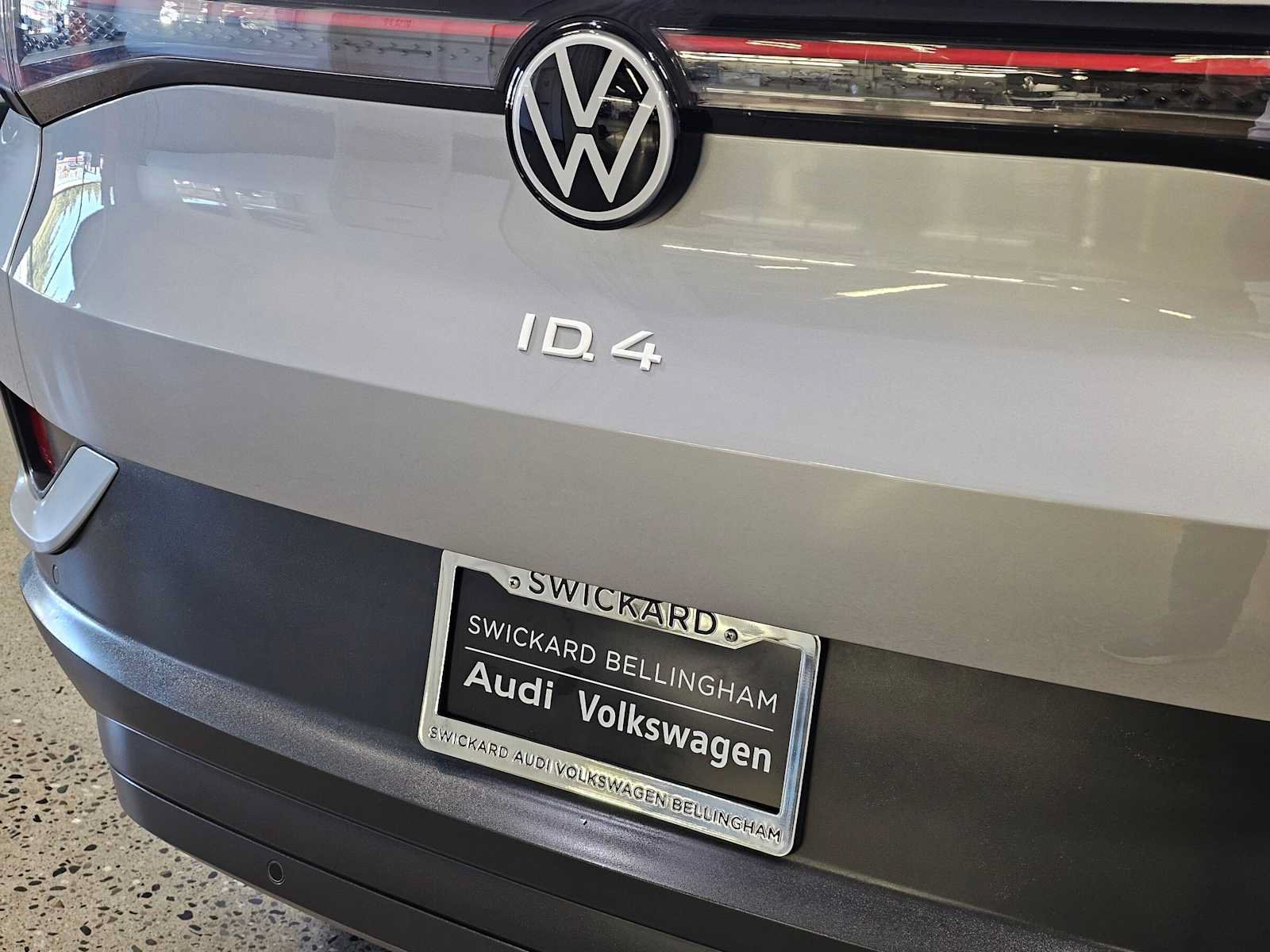 Used 2023 Volkswagen ID.4 Pro S AWD/4WD image 14