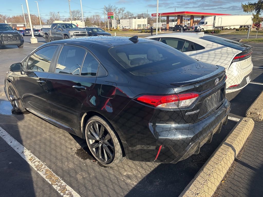 Used 2024 Toyota Corolla SE image 4