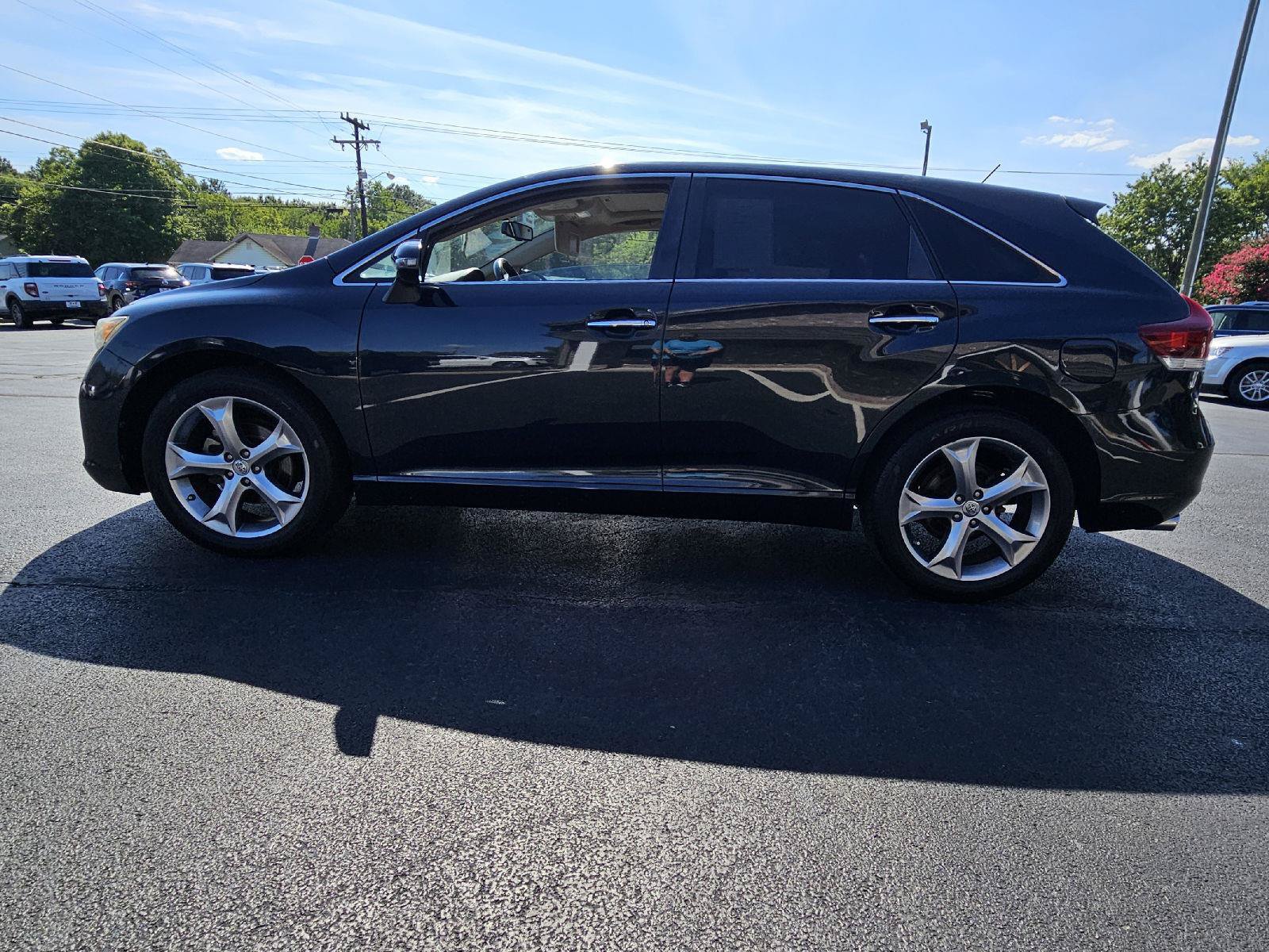 Used 2013 Toyota Venza XLE w/ XLE Premium Pkg FWD image 22
