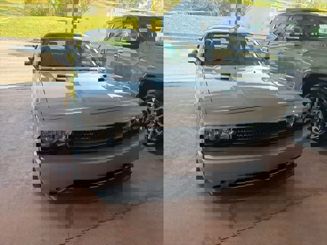 Used 2013 Dodge Challenger SXT w/ Sound Group RWD image 16