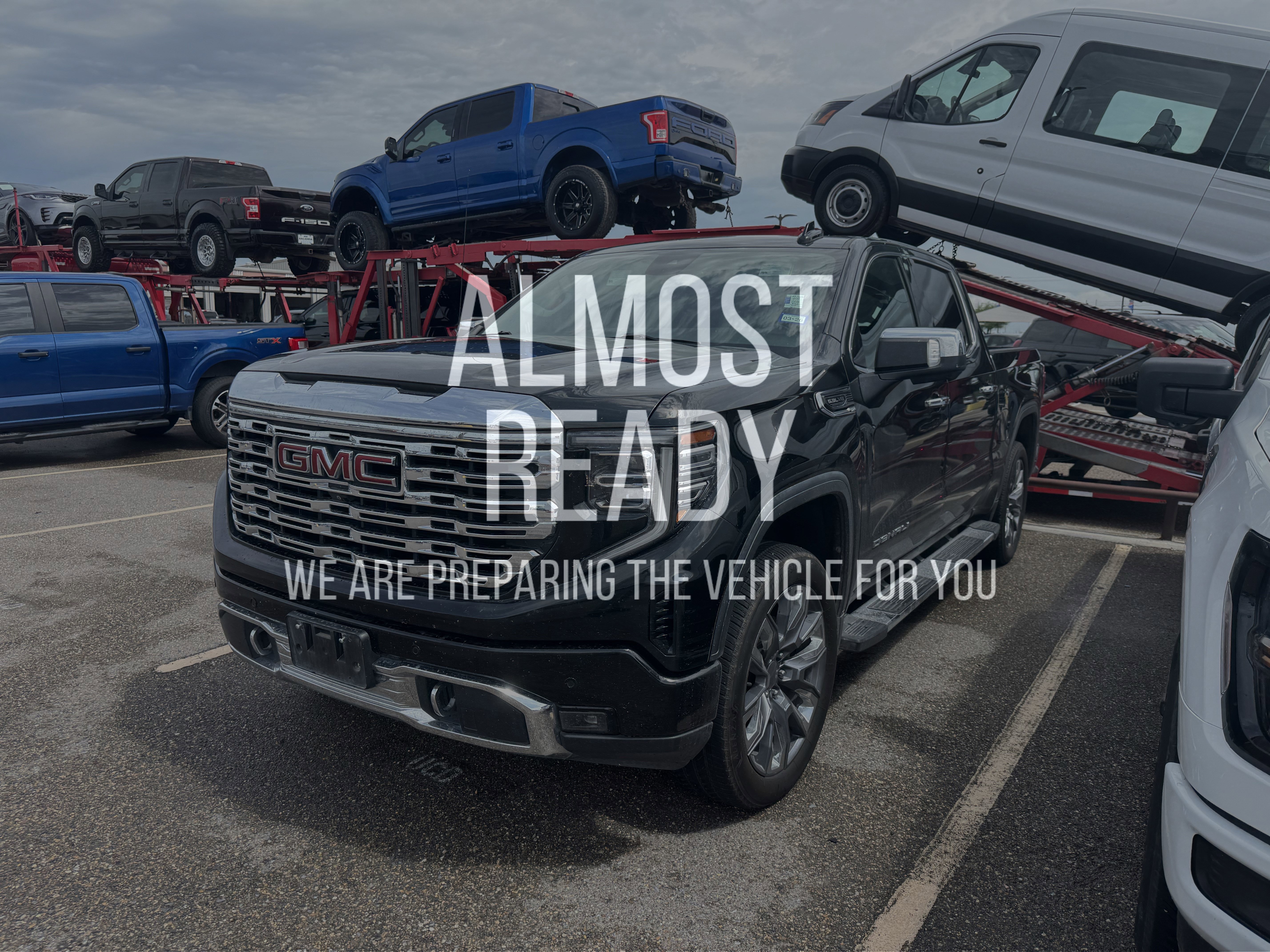 Used 2022 GMC Sierra 1500 Denali AWD/4WD image 2