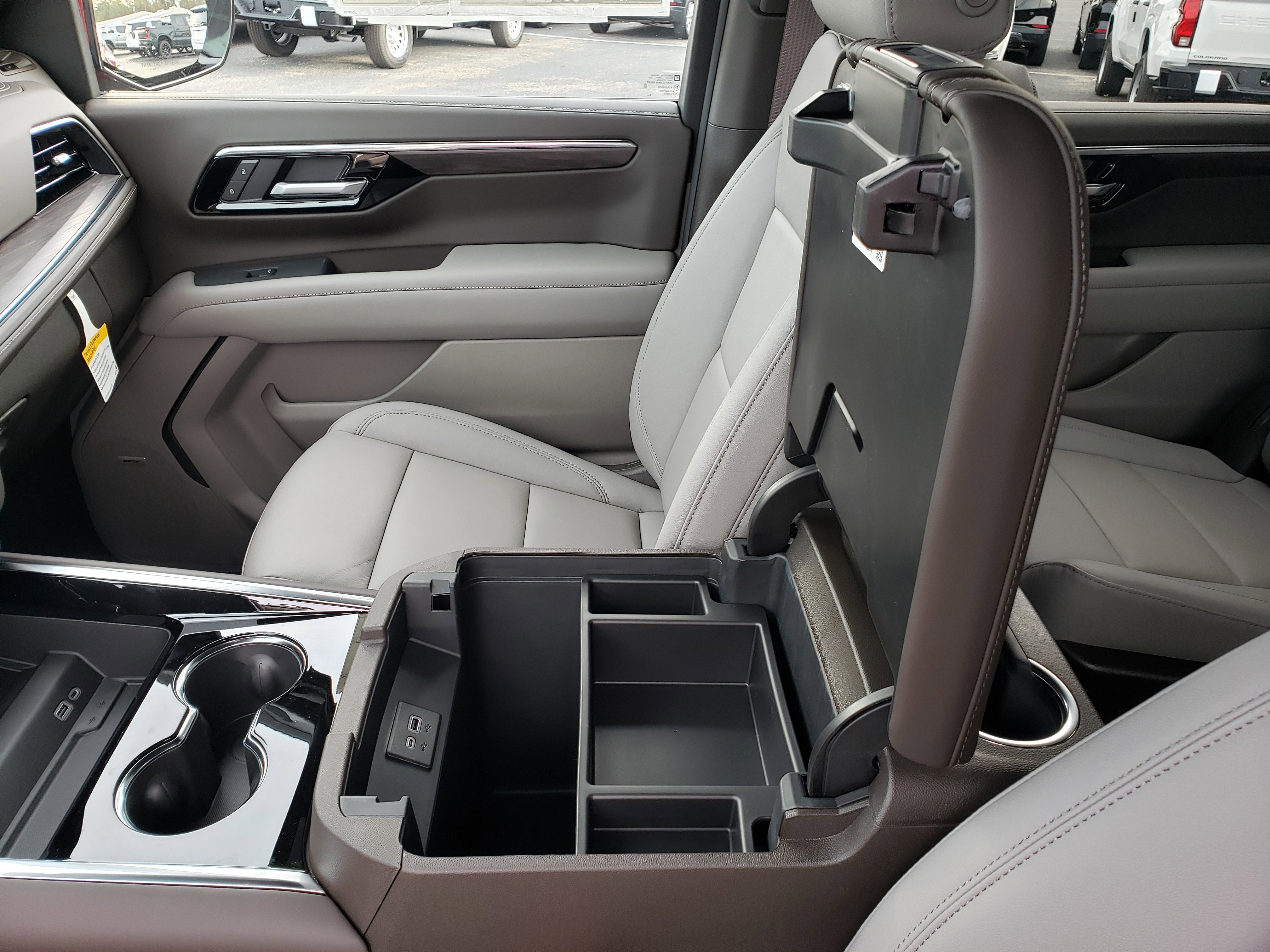 New 2026 Chevrolet Tahoe LT w/ Comfort Package image 29