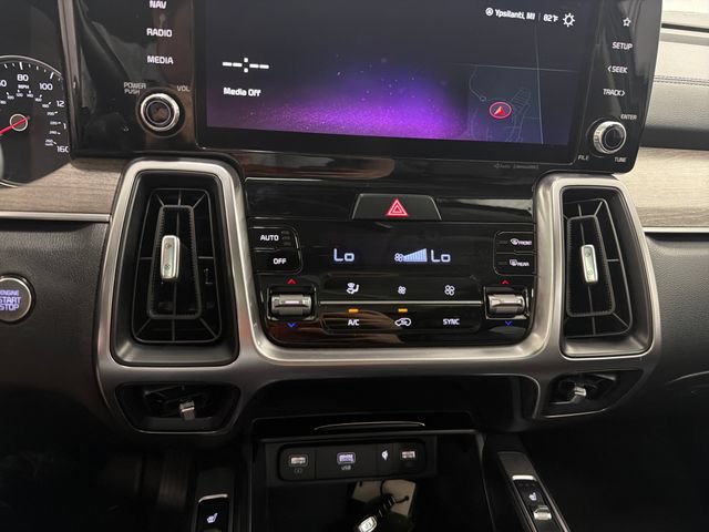 Certified 2023 Kia Sorento X-Line EX AWD/4WD image 26