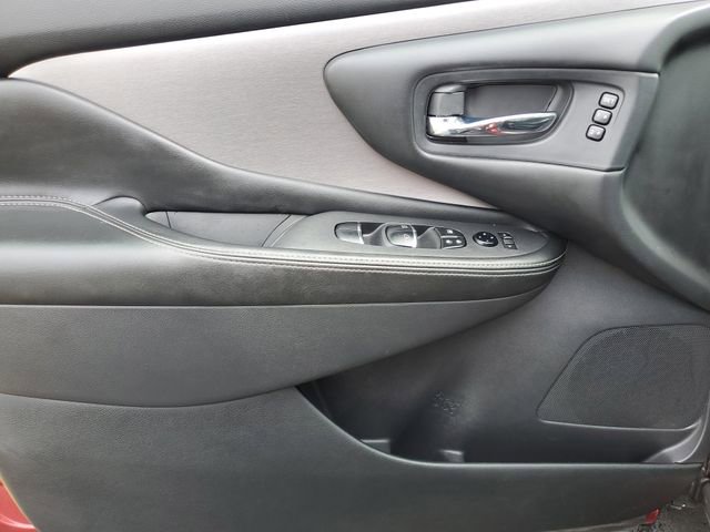 Used 2020 Nissan Murano SL image 16