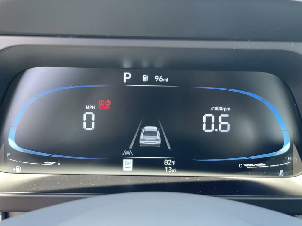 New 2026 Hyundai Elantra Sport FWD image 32