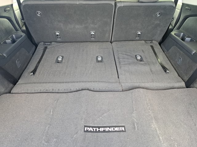 Used 2026 Nissan Pathfinder SV FWD image 26