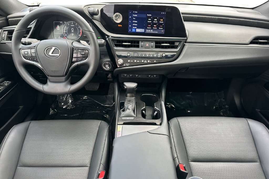 Certified 2024 Lexus ES 350 w/ Premium Package FWD image 13
