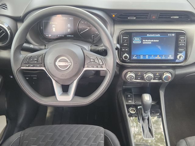 Used 2023 Nissan Kicks SV w/ Interior Electronics Package FWD image 24